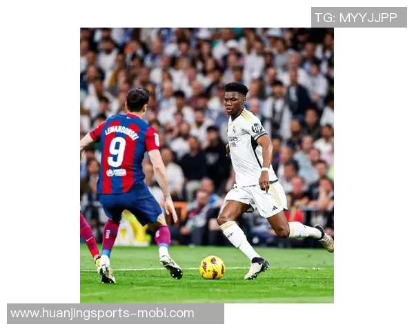 巴萨国王杯海报揭晓费兰托雷斯巴德吉卡萨多齐亮相